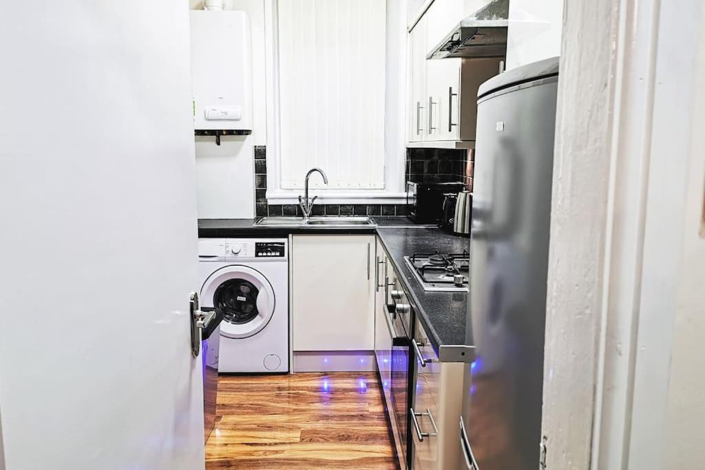 Glasgow Southside: Cosy 2 Bedroom Apartment Exteriör bild