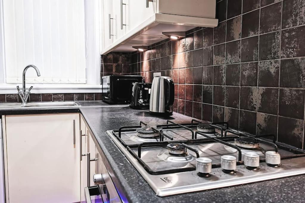 Glasgow Southside: Cosy 2 Bedroom Apartment Exteriör bild